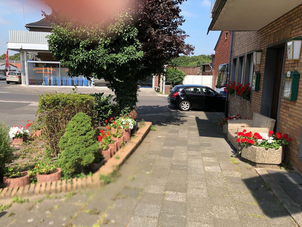 Hotel Kölner Hof Dormagen Exterior foto